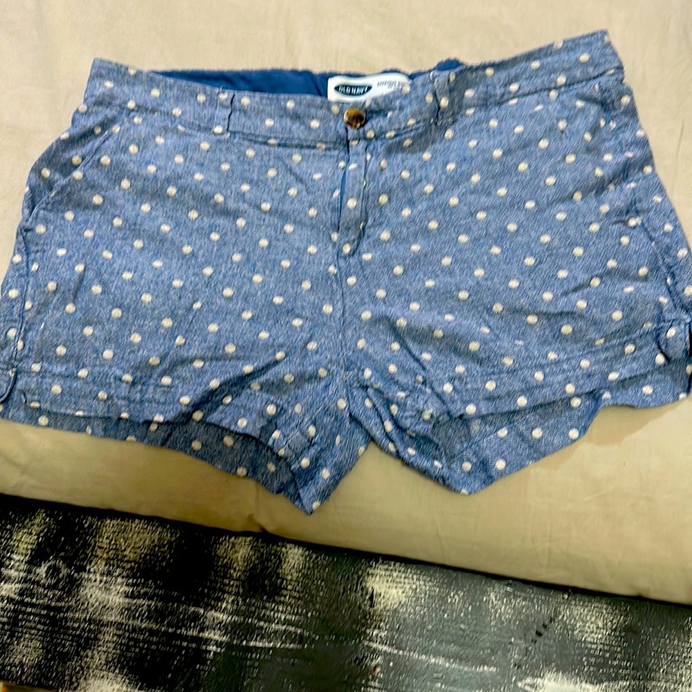 Old navy shorts
